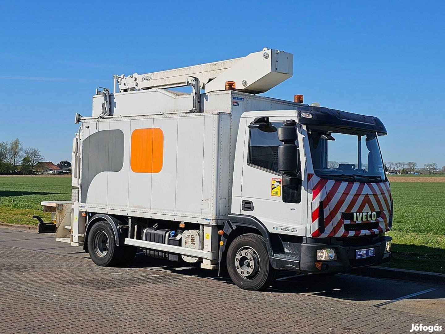 IVECO 120E18 Eurocargo / Kilométeróra állás: 250 533 km