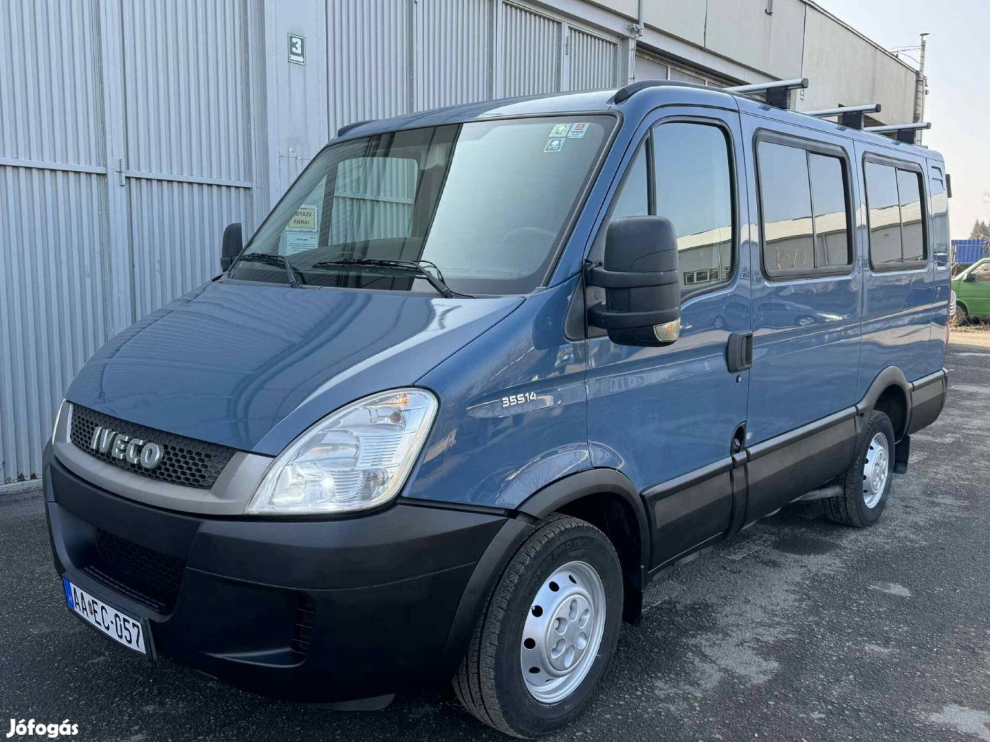 IVECO 35 Dailys 14 3750 Gyári 8 személyes!Klíma...