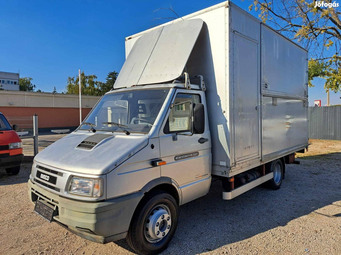 IVECO Daily 35-12 35 12 Nagyon Kevés Kilóméterr...