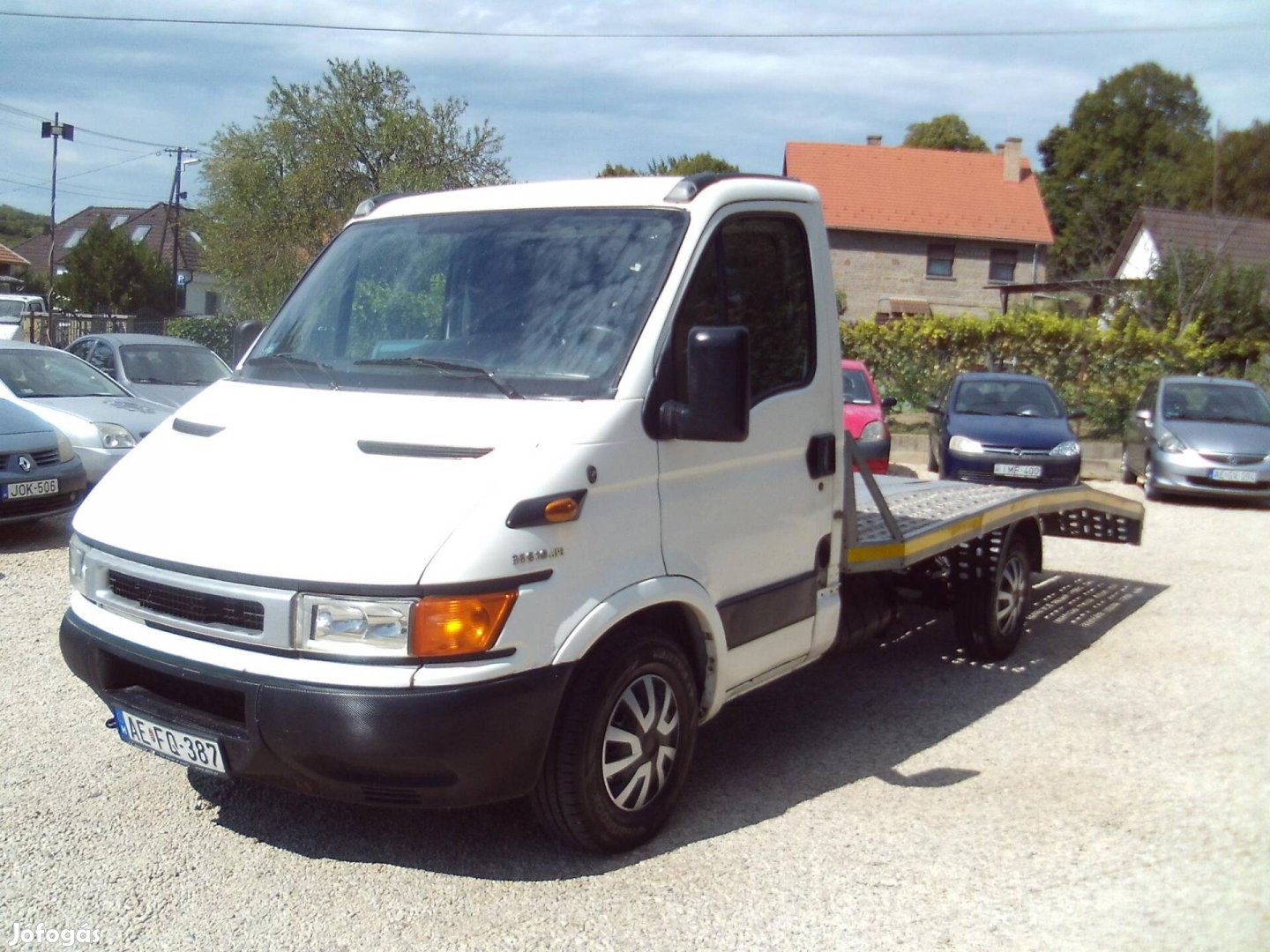 IVECO Daily 35 C 12 3000 Jó motorral.vonóhoroggal