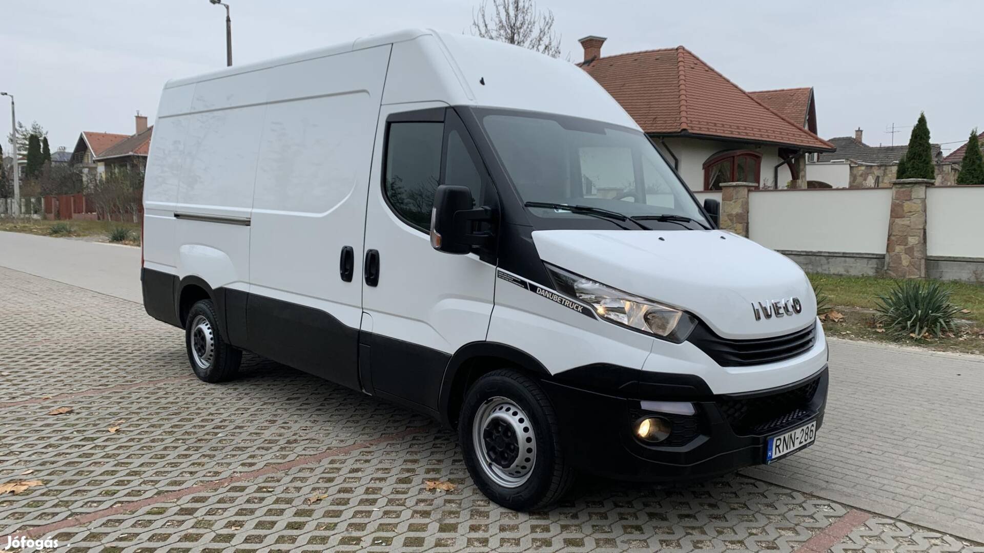 IVECO Daily 35 C 14 SV 3520 H2 Végig-Szervíz!TE...