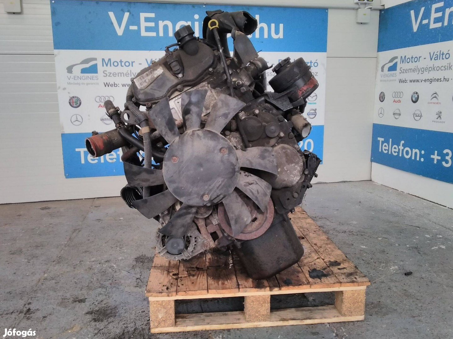 IVECO F1CE0481A bontott motor