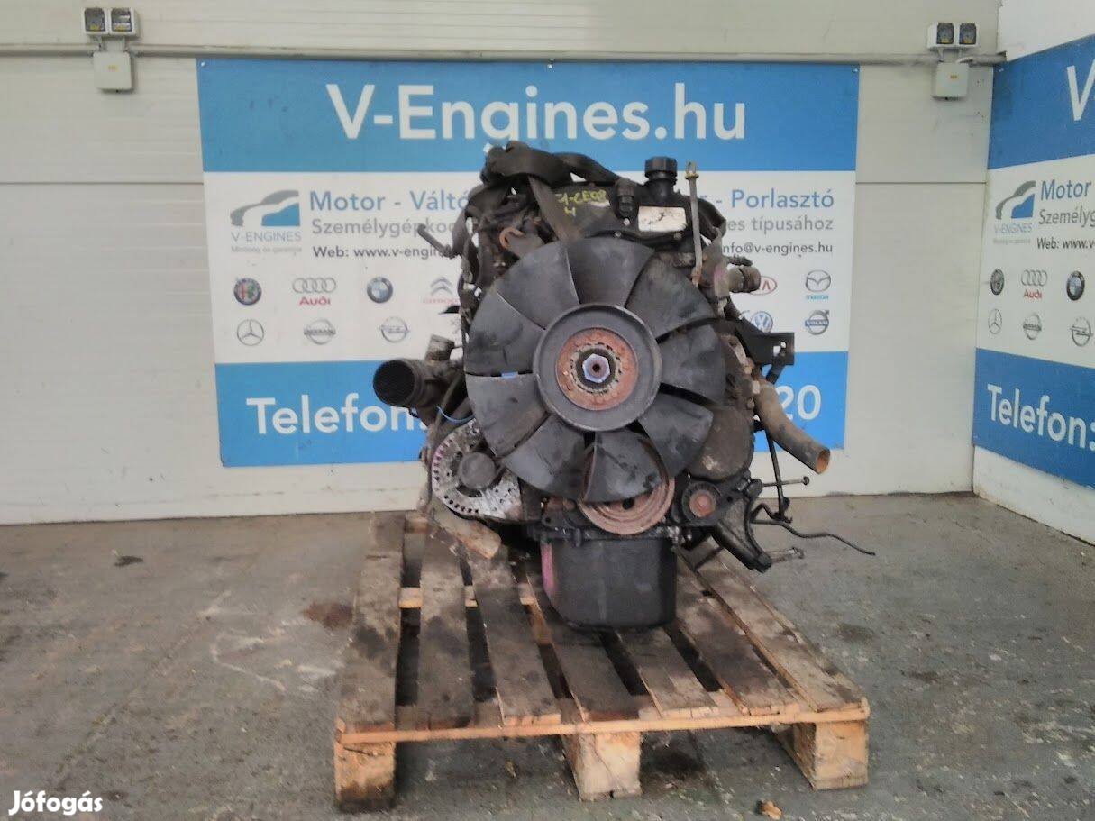 IVECO F1CE0481H bontott motor