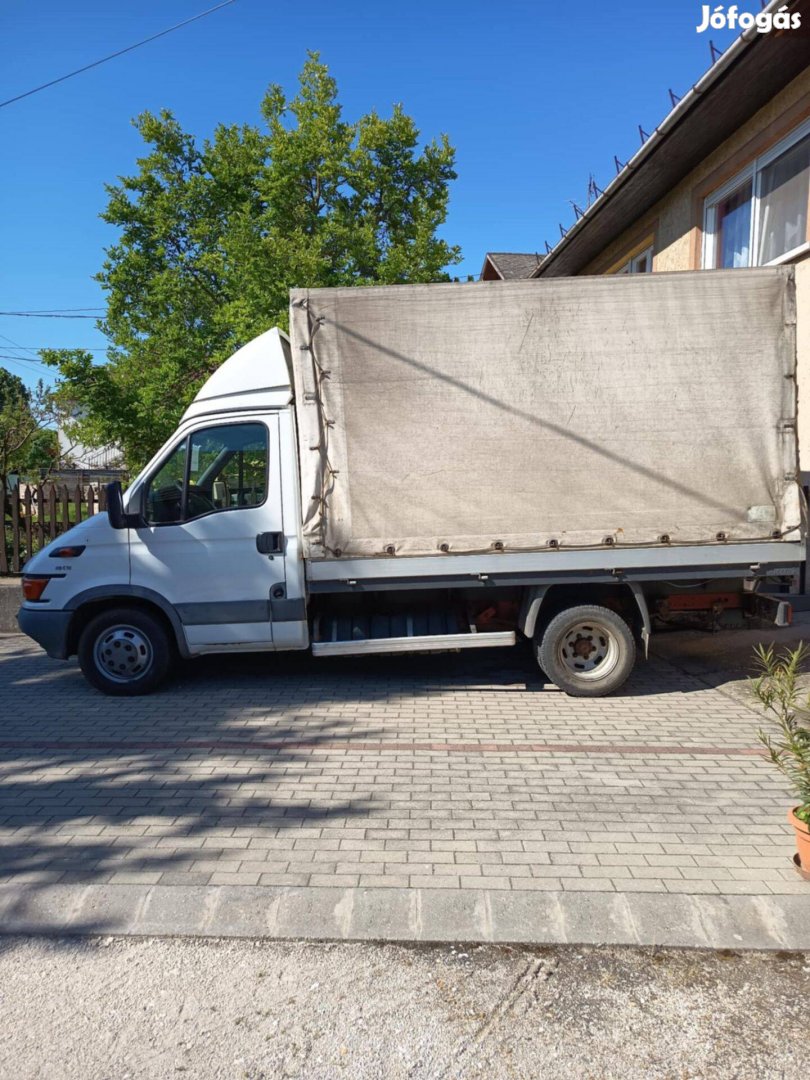 IVECO ponyvás kisteherautó eladó!