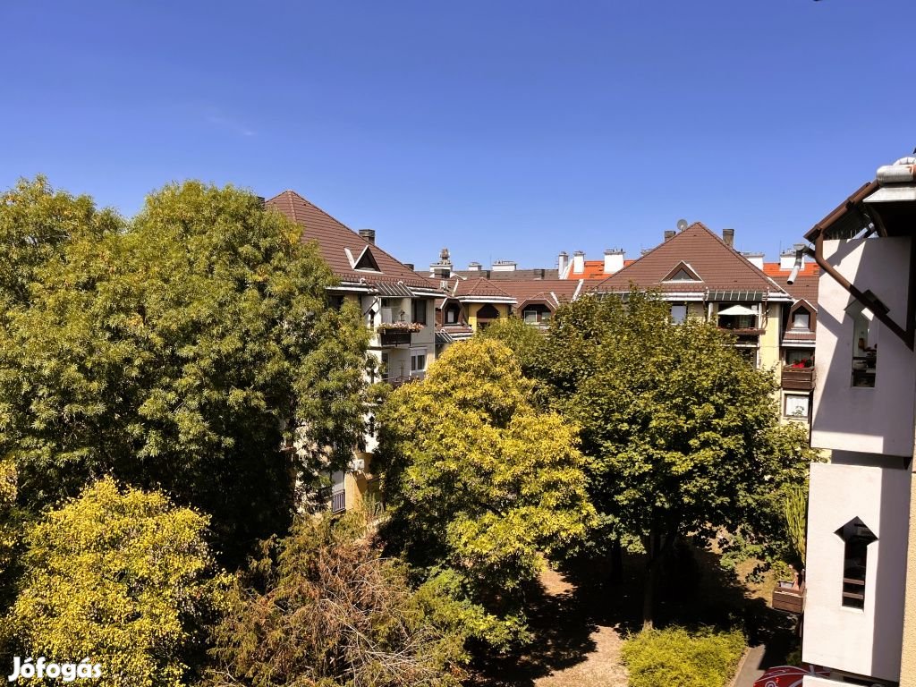 IV. Kerület, Venetiáner utca, 58 m2-es, 3. emeleti, társasházi lakás