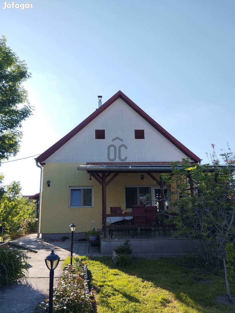 IV. kerületi eladó tégla családi ház