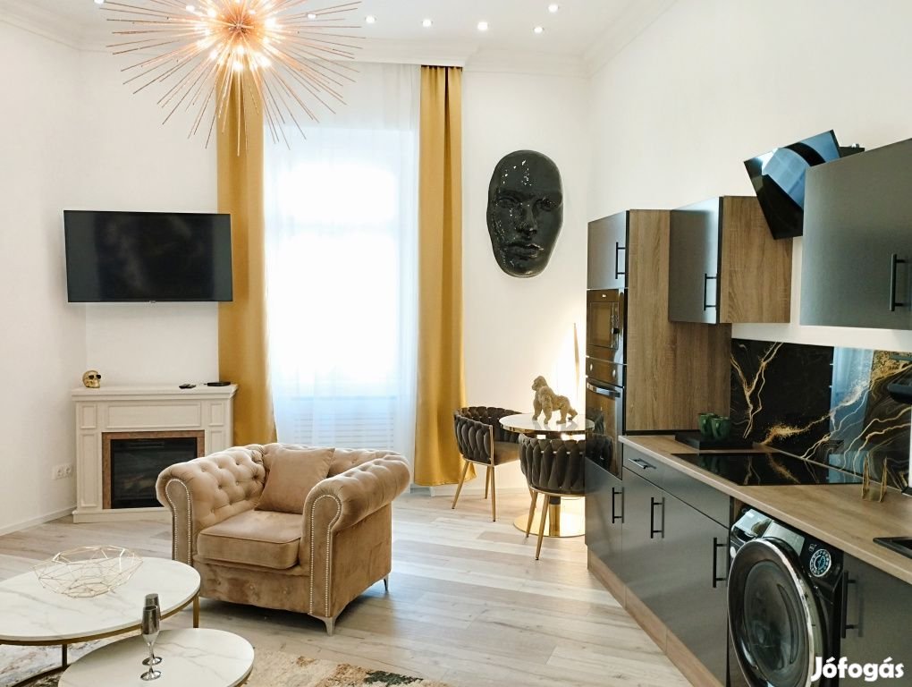 I. Kerület, Batthyány utca, 54 m2-es, 1. emeleti, társasházi lakás
