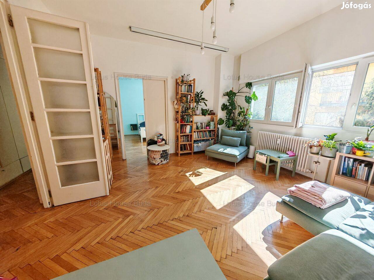 I. Kerület, Krisztinavárosban Csendes, Szép, 3 Szobás Lakás