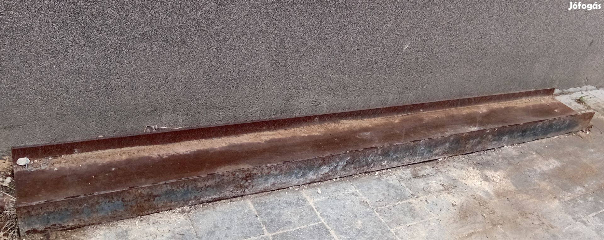 I acél gerenda 2,5m,26cm magas