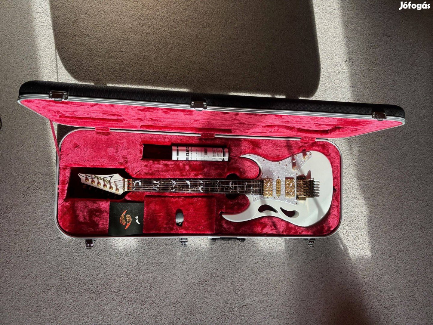 Ibanez Pia gitár