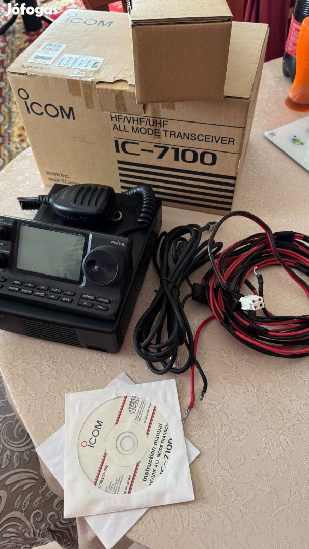 Icom IC 7100 amatőr rádió