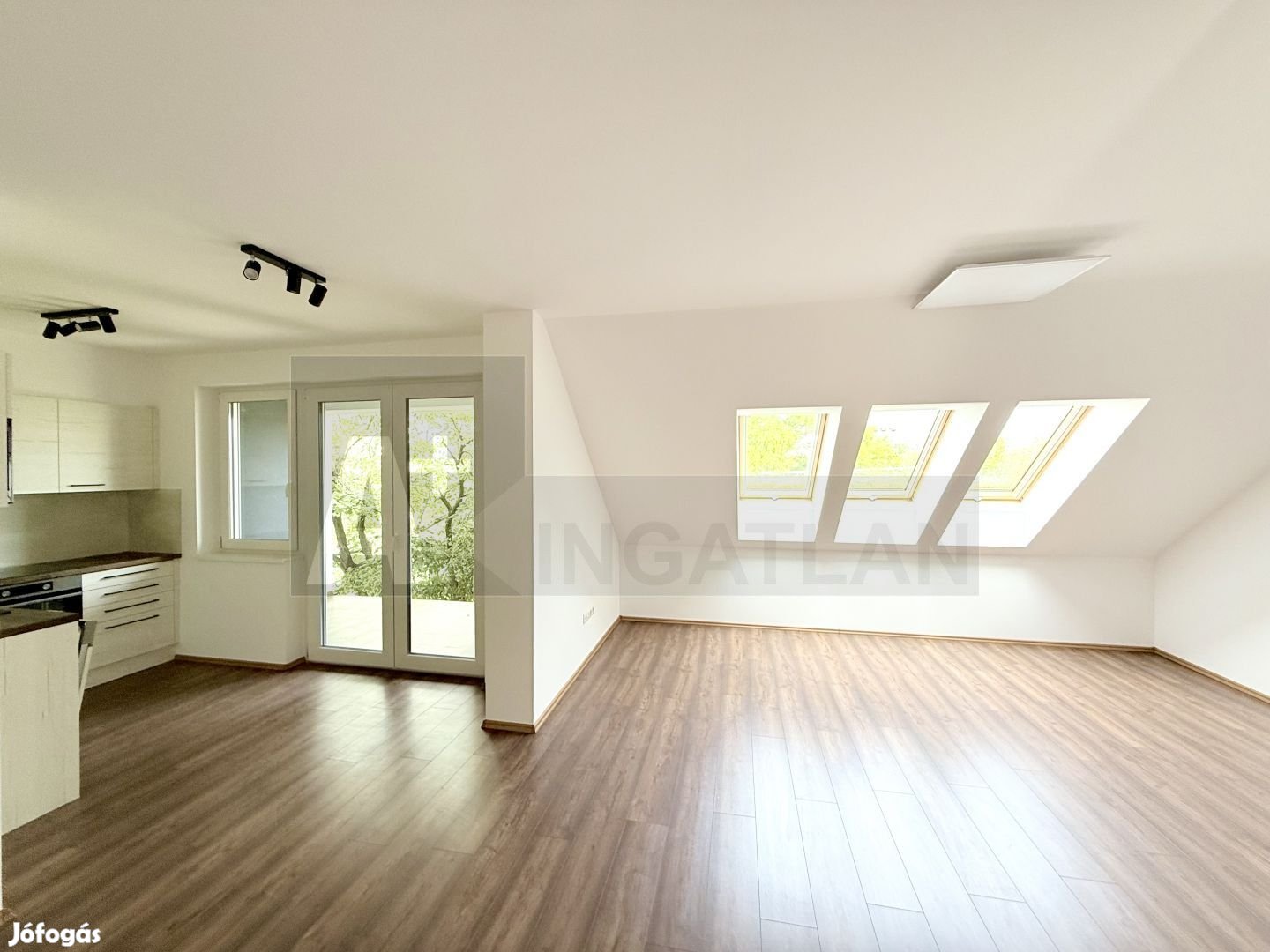 Ide csak kltzni kell !