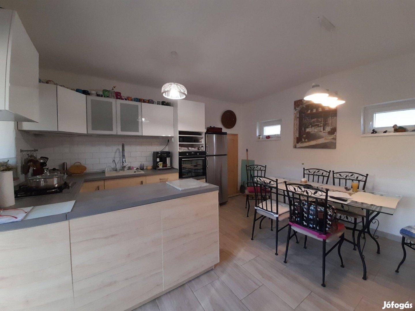 Ide csak költöznöd kell