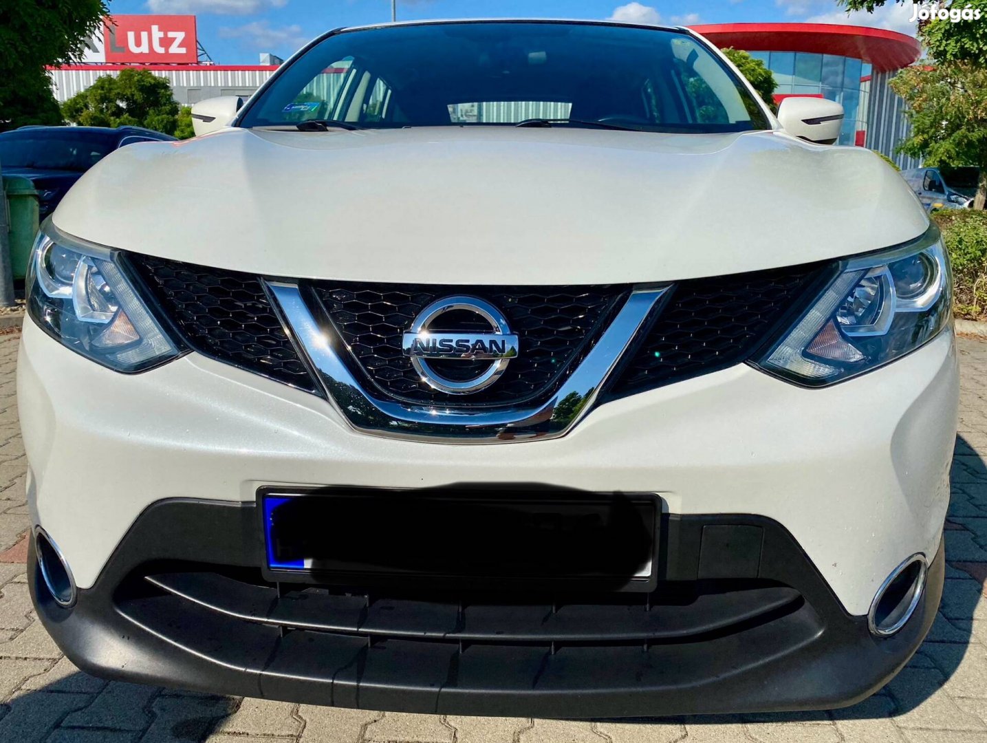 Ideális Családi SUV: Kiváló Nissan Qashqai 1.2 DIG-T Acenta