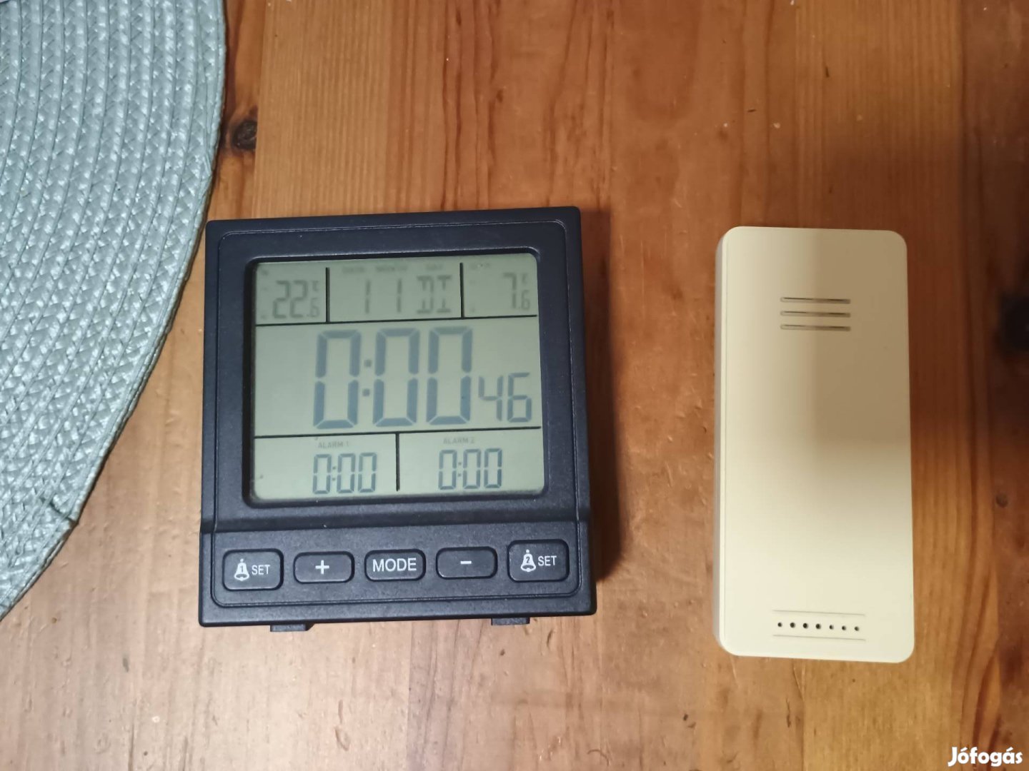 Időjárás állomás, bérletikültéri hőmérséklet és páratartalom