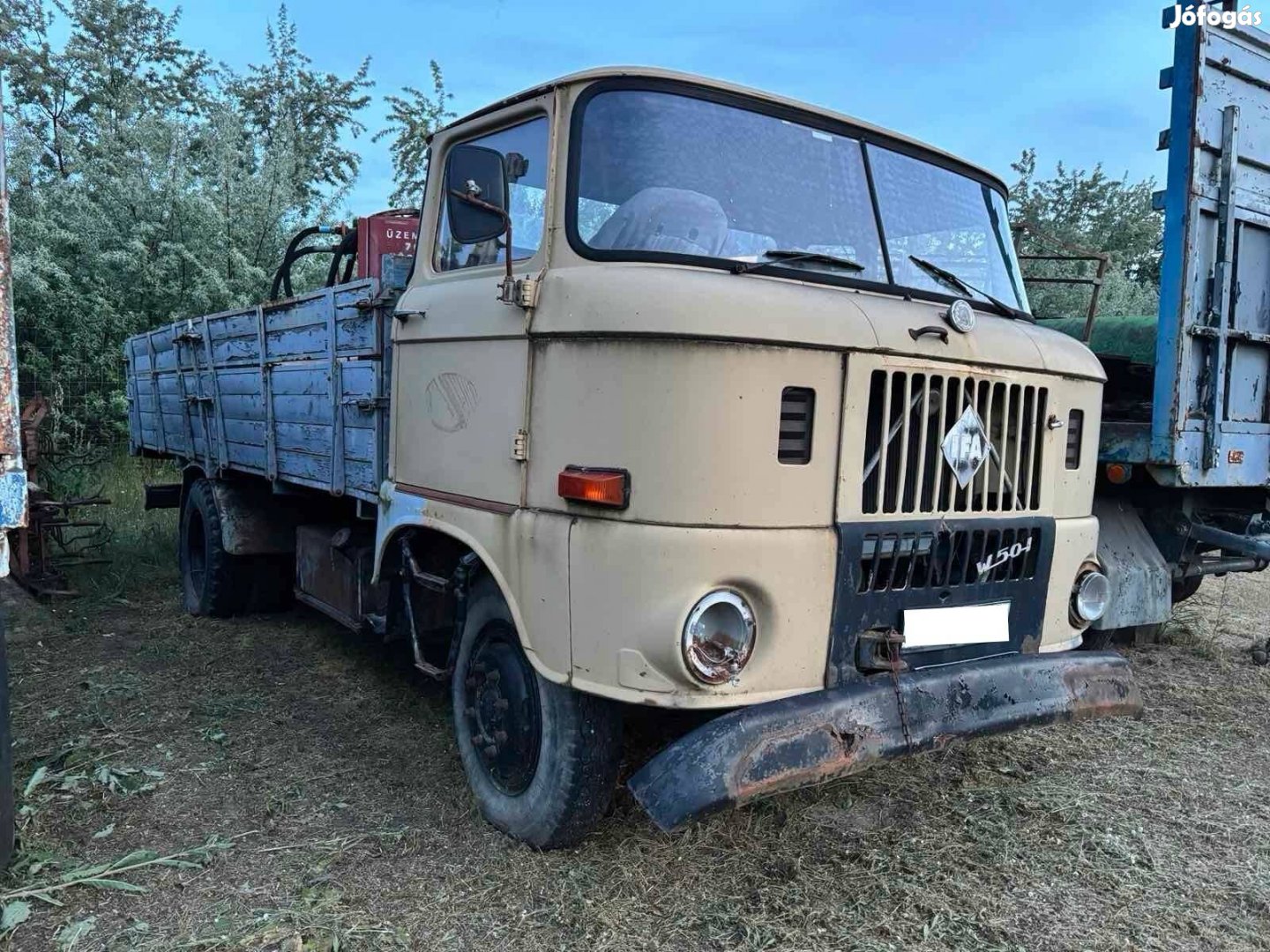 Ifa W50L hosszúplatós Rendezett papírokkal