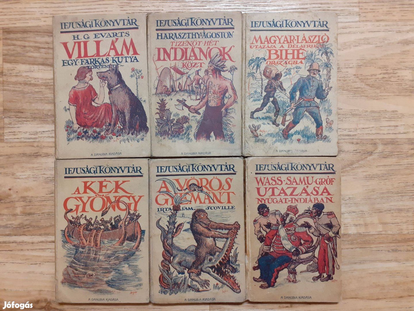 Ifjusági Könyvtár 6 kötete egy csomagban, csak 7000 Ft