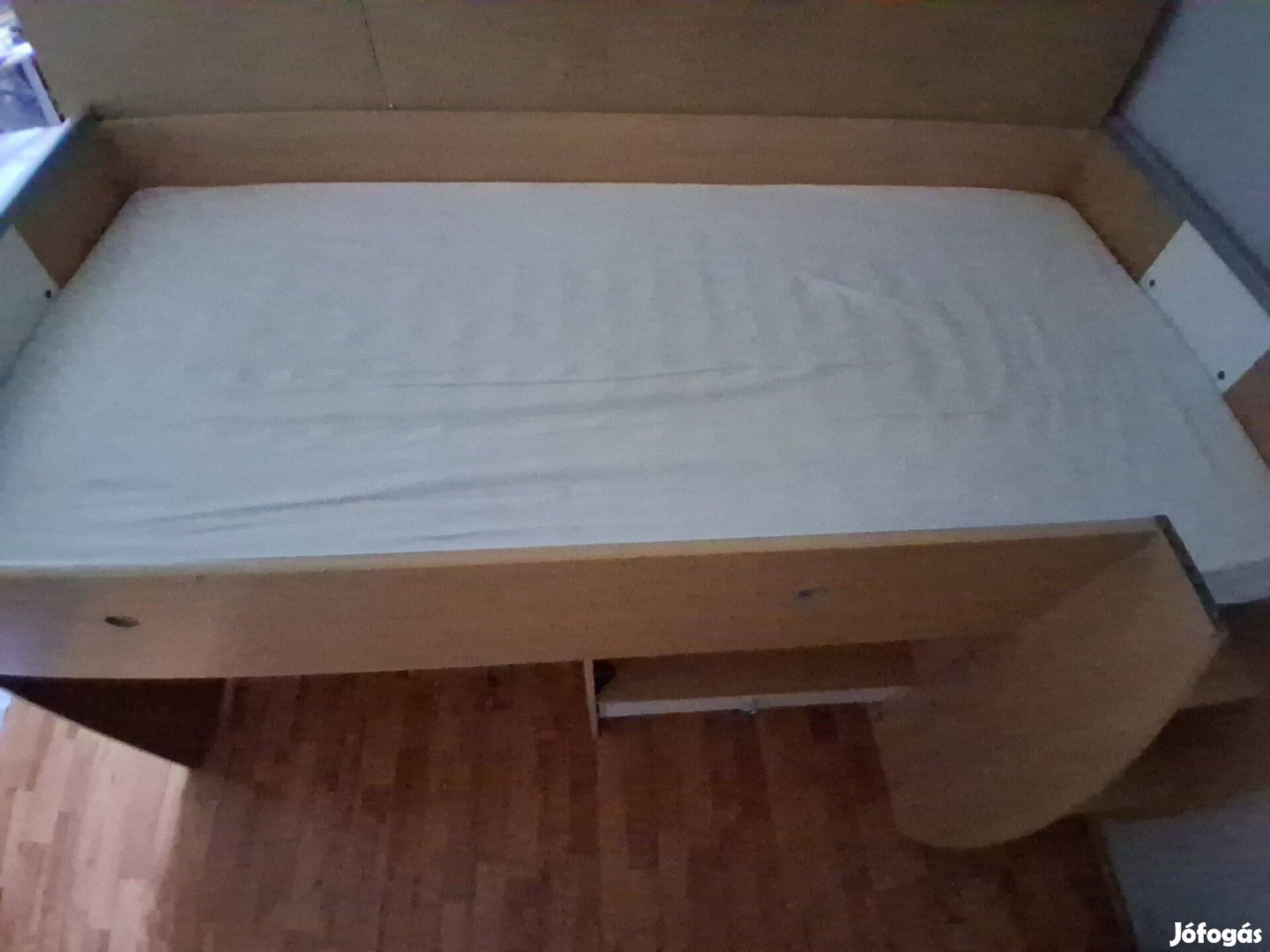 Ifjúsági ágy