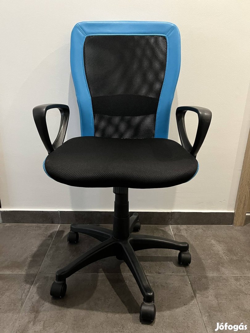 Ifjúsági irodai szék