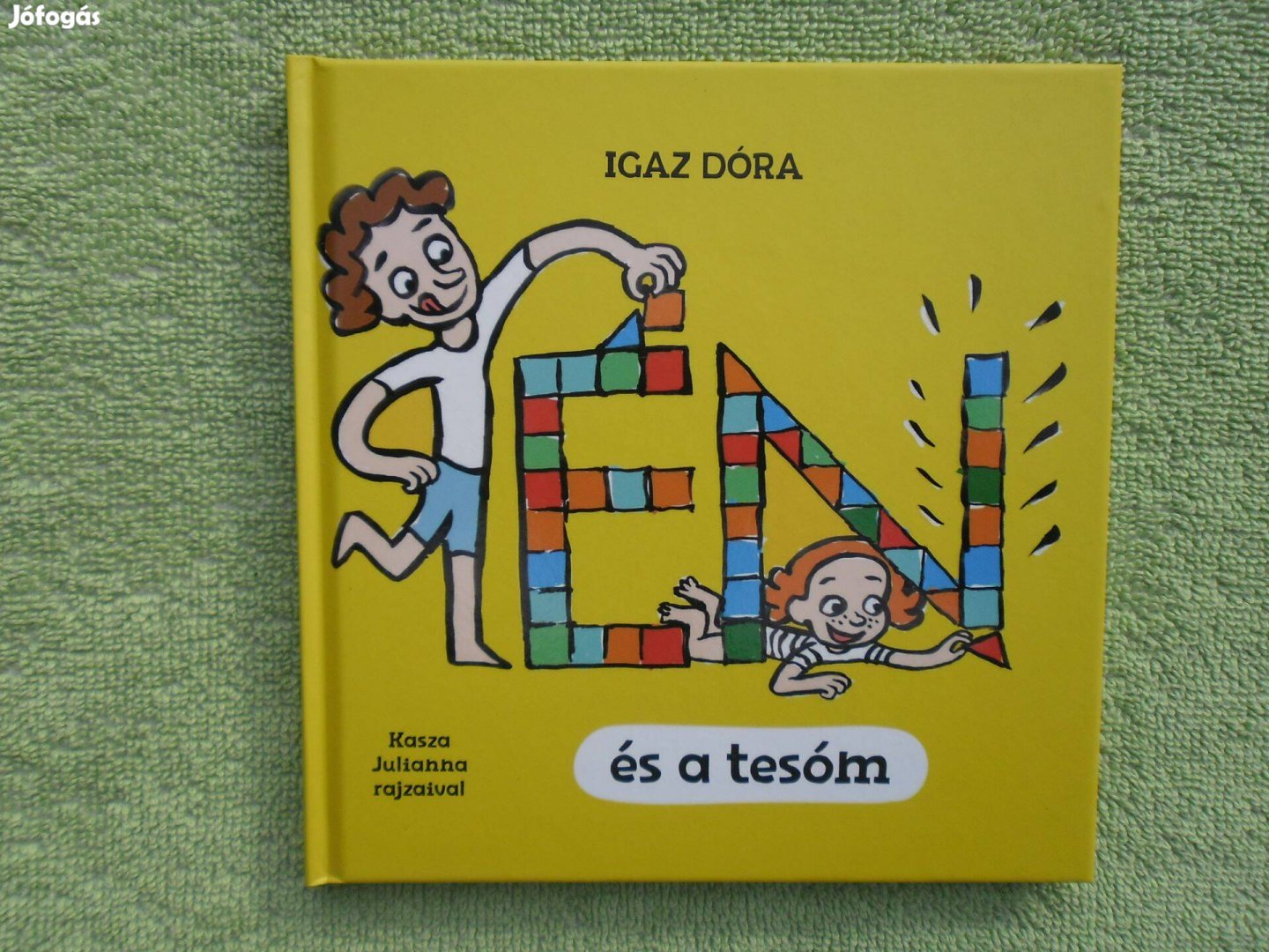 Igaz Dóra: Én és a tesóm