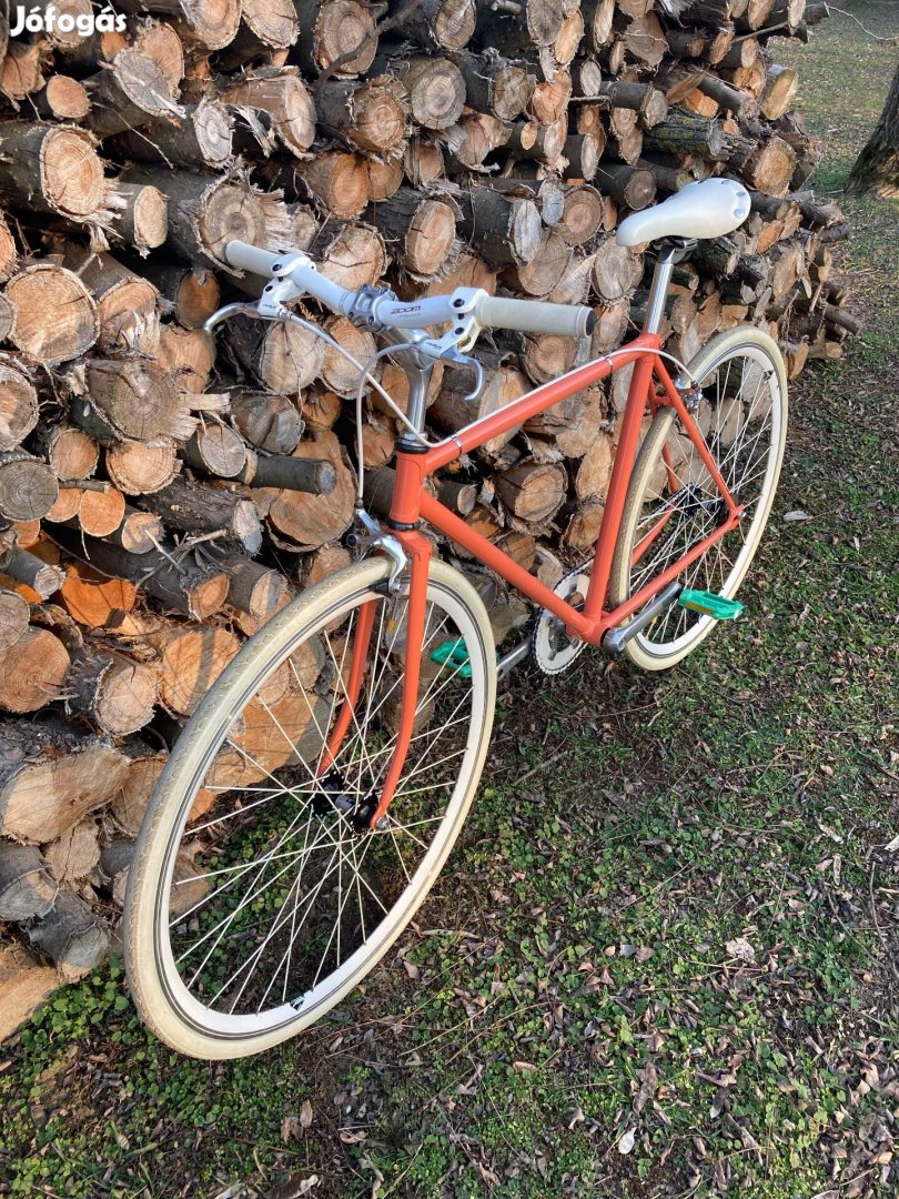 Igazi csajos városi fixi/single speed bringa