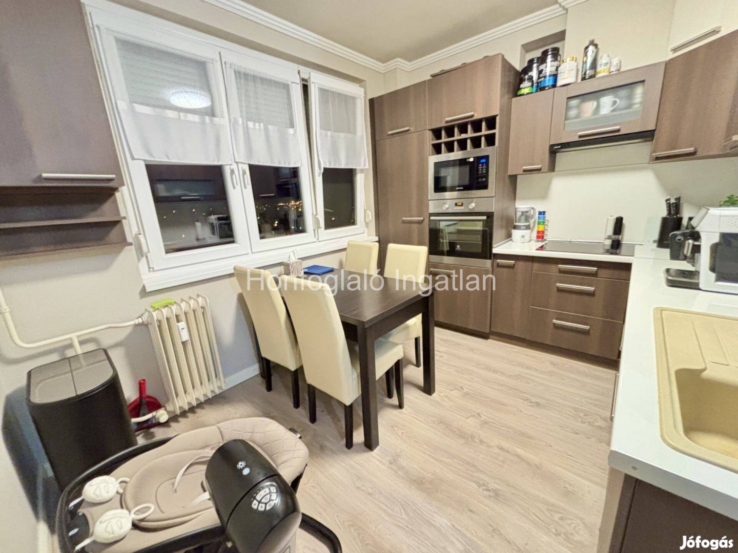 Igényesen felújított 3 szobás lakás, teljes berendezéssel