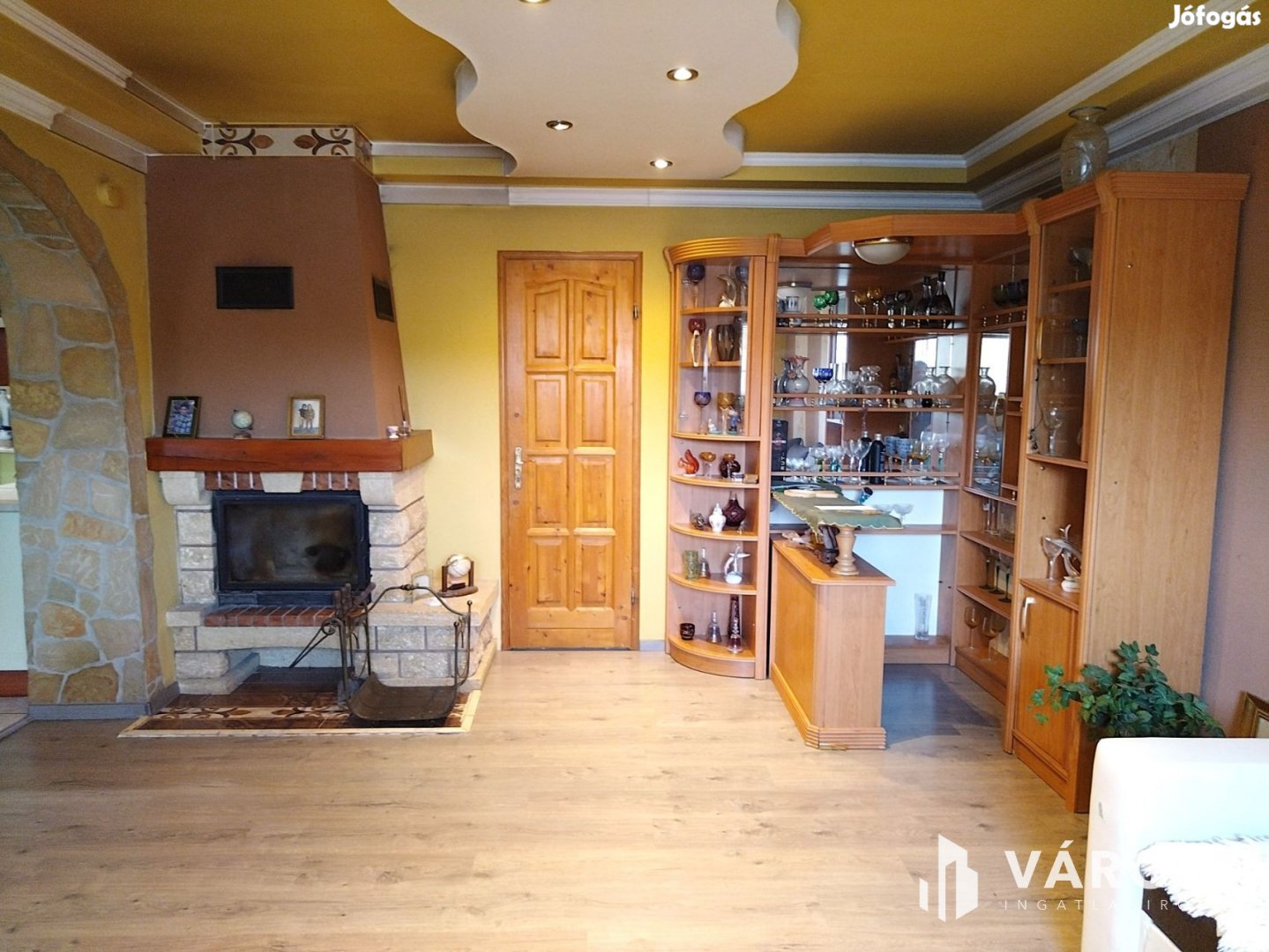 Igényesen felújított családi ház Salgótarjánban