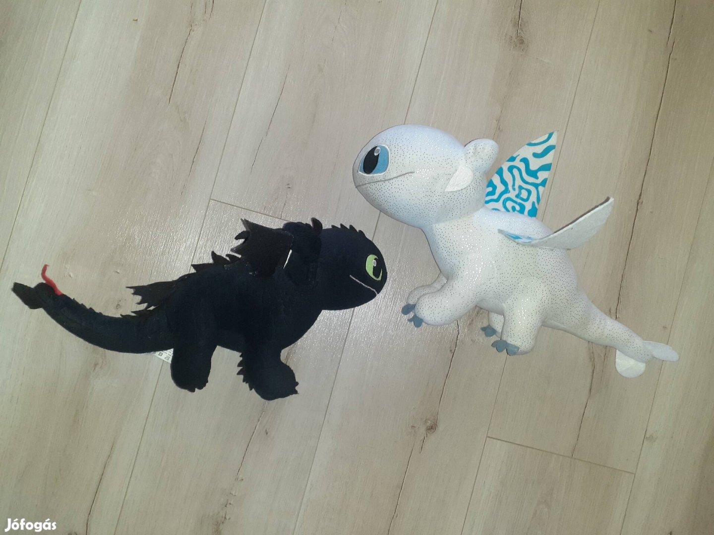 Így neveld a sárkányodat plüss pár