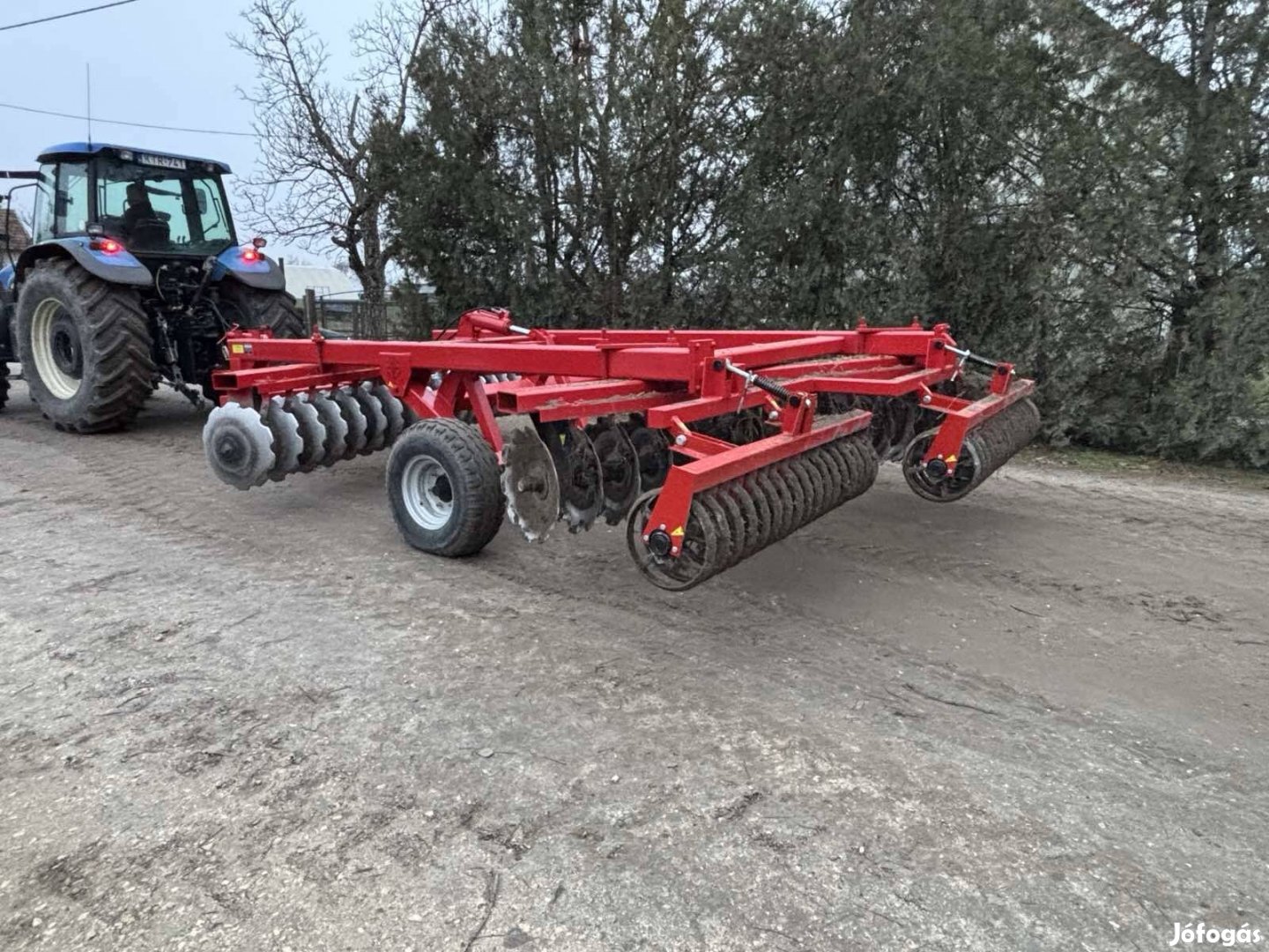 Ih 4 méteres V tárcsa ékgyűrűs hengerrel