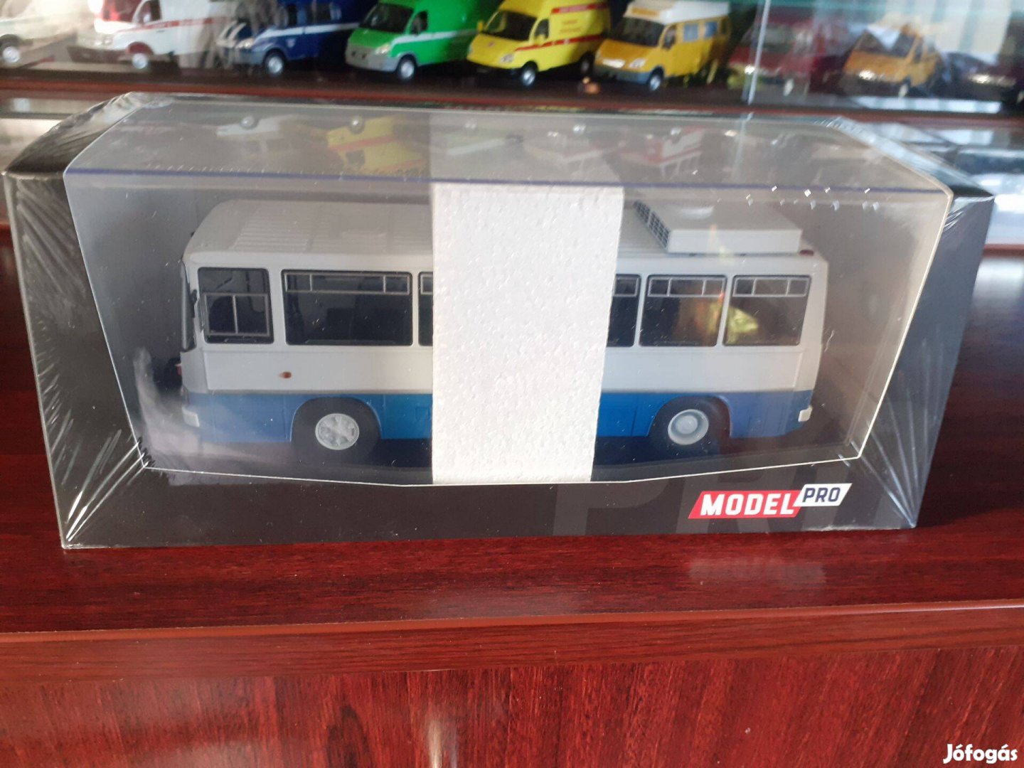 Ikarus 216 "Modelpro" kisauto modell 1/43 Eladó