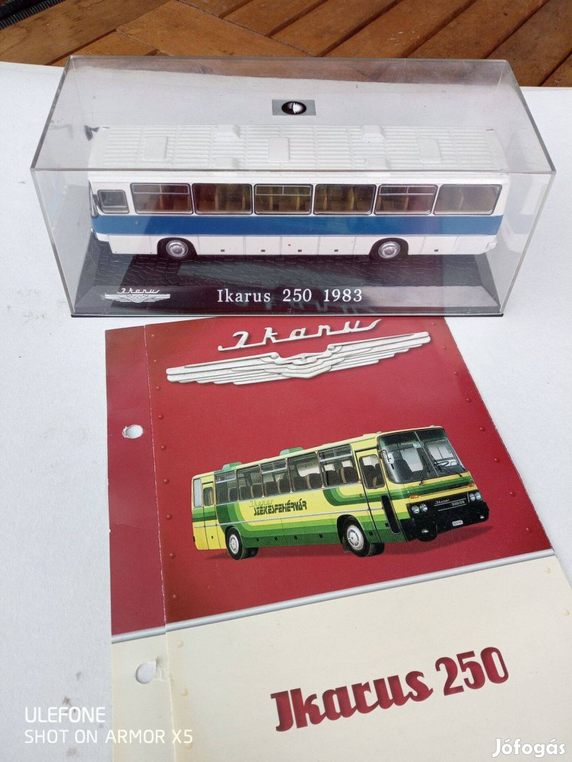 Ikarus 250 1983 ATLAS Editions Collections 1:72 Új!!!