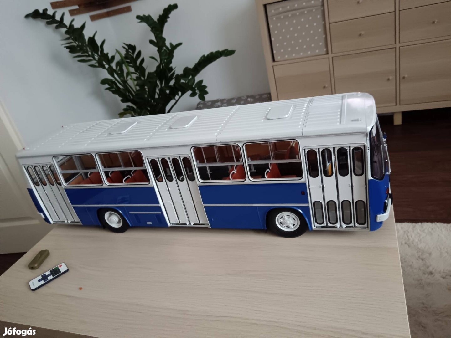 Ikarus 260 makett