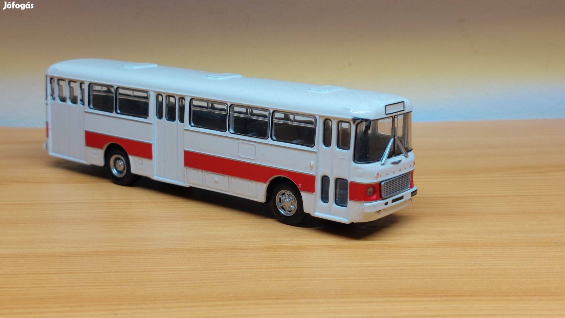 Ikarus 556 1:72 Deagostini autóbuszmodell. Hibátlanul, dobozával