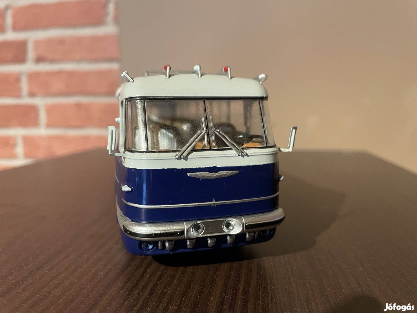 Ikarus 55 1/43