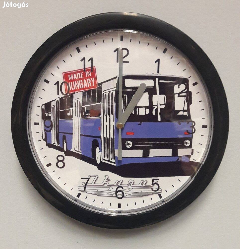 Ikarus busz falióra