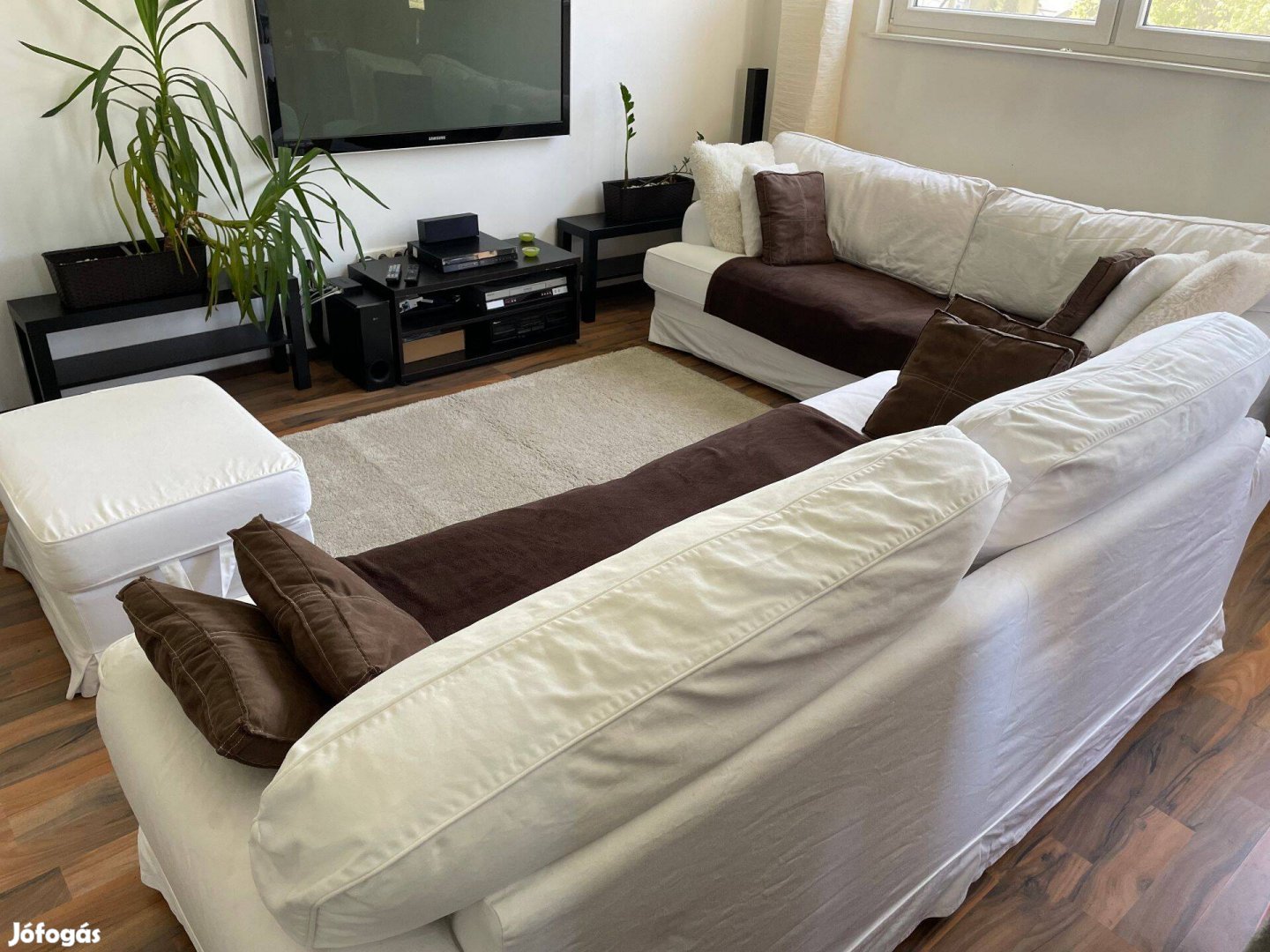 Ikea 2db kanapé és 1db lábtartó