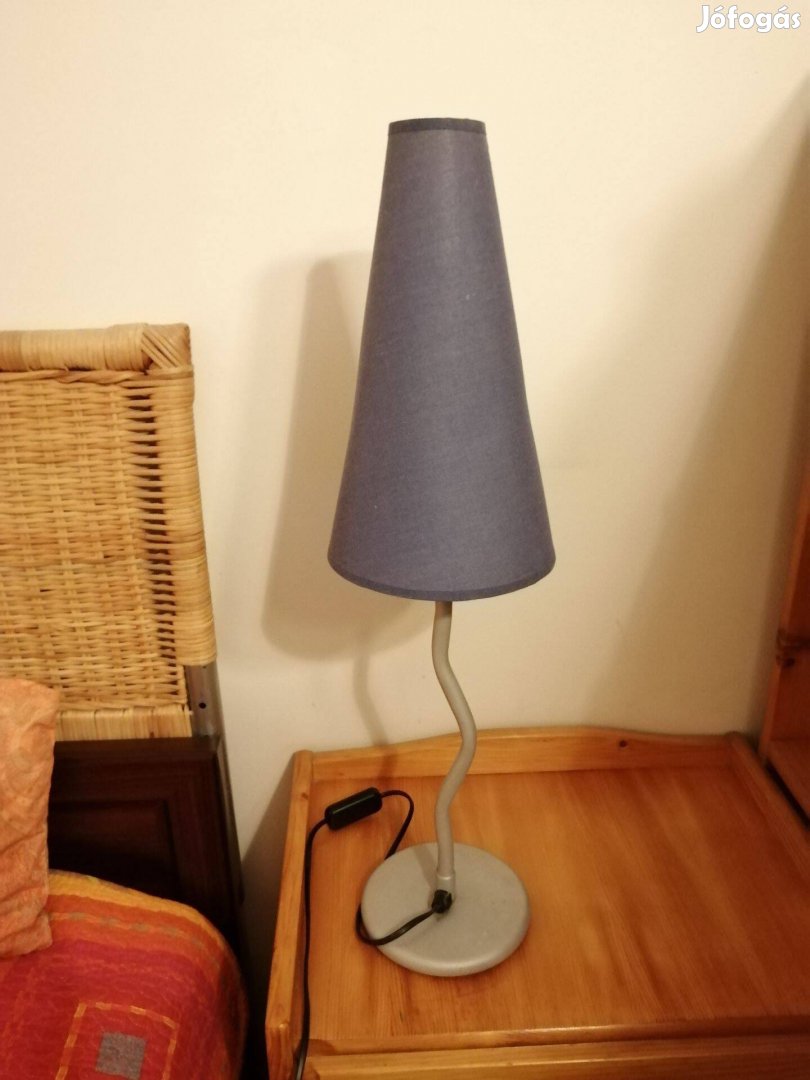 Ikea B 9303 típusú (max.40W) kék színű hangulatlámpa