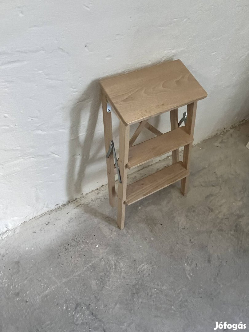 Ikea Bekvám fellépő bük