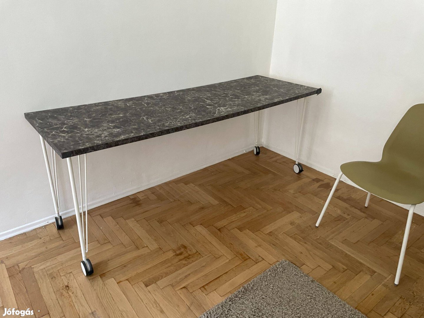 Ikea Desigen gurulós asztal 190x65 70 magas