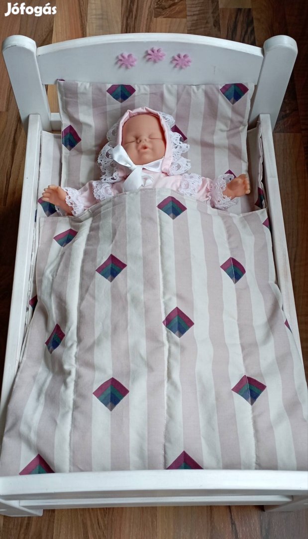 Ikea Duktig babaágy babával, ágyneművel