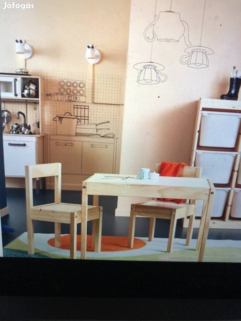 Ikea Latt gyerekasztal 2 db székkel