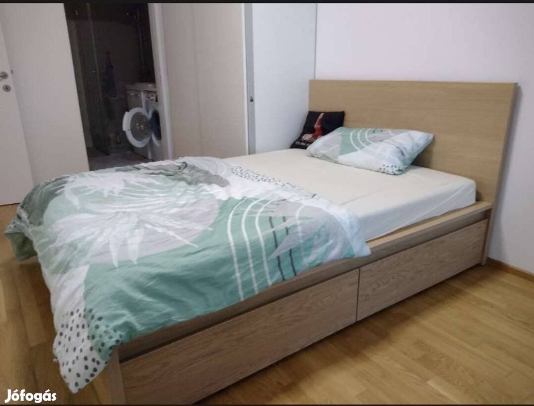 Ikea Malm 140x200-as fehérre pácolt tölgy ágy 2db tárolóval.