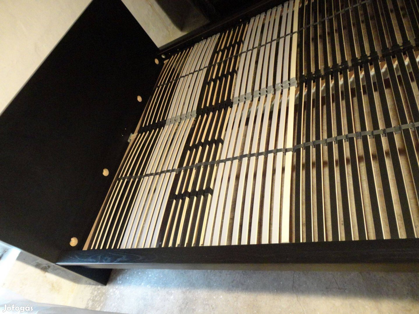 Ikea Malm ágy 180x200 ágyrácsokkal