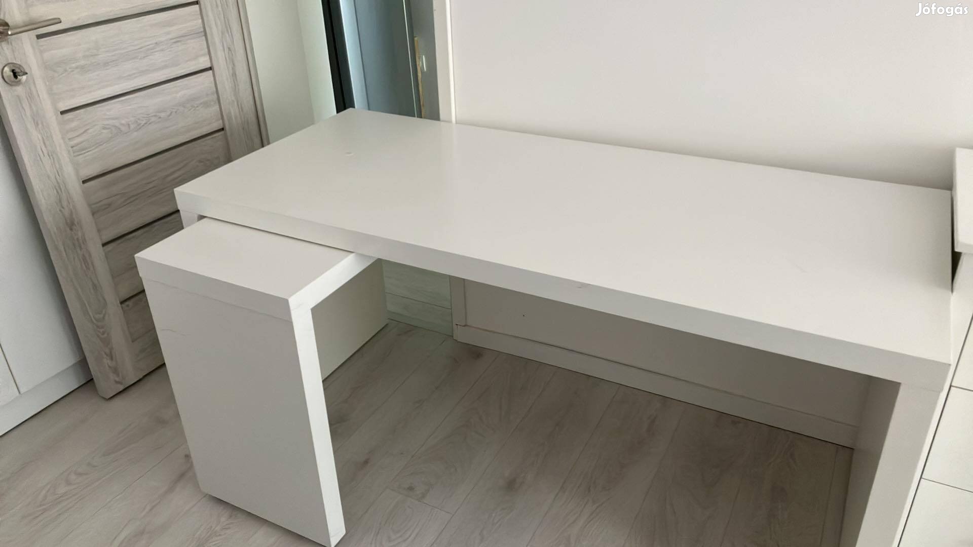 Ikea Malm asztal 151*65 cm