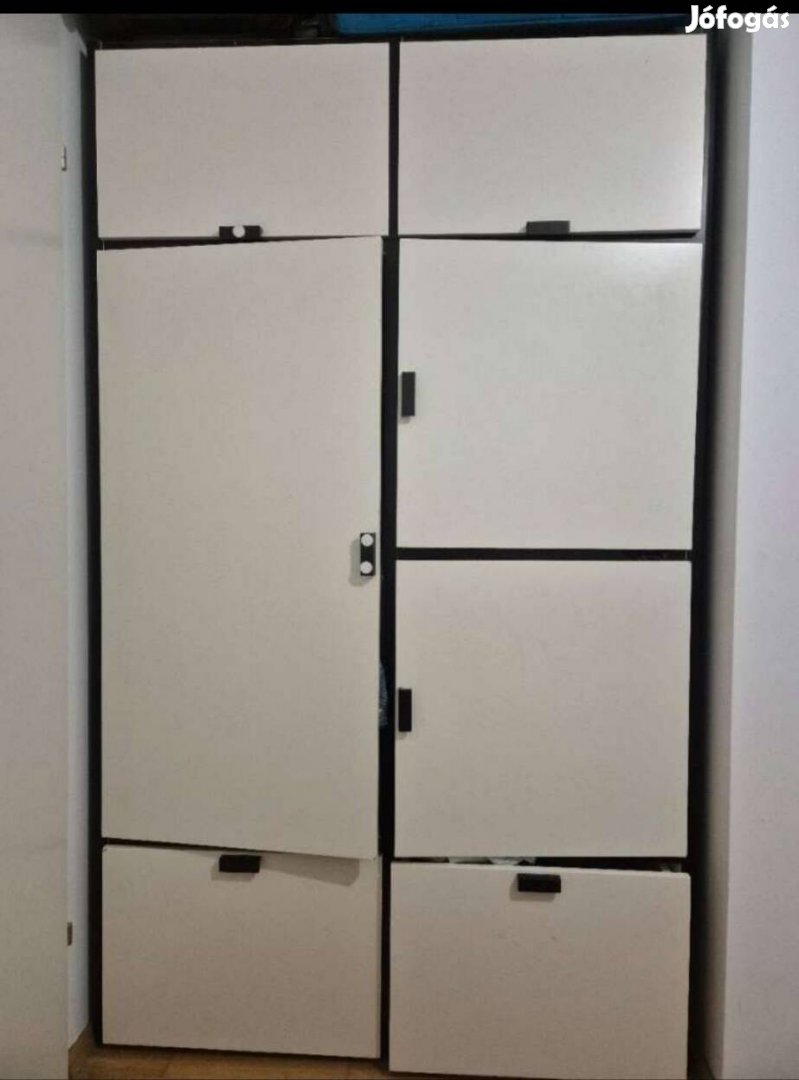 Ikea Odda gardróbszekrény  