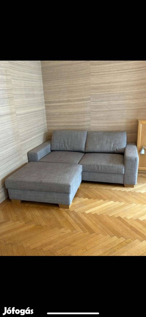 Ikea Sörvallen 3 személyes kanapé lábtartóval 