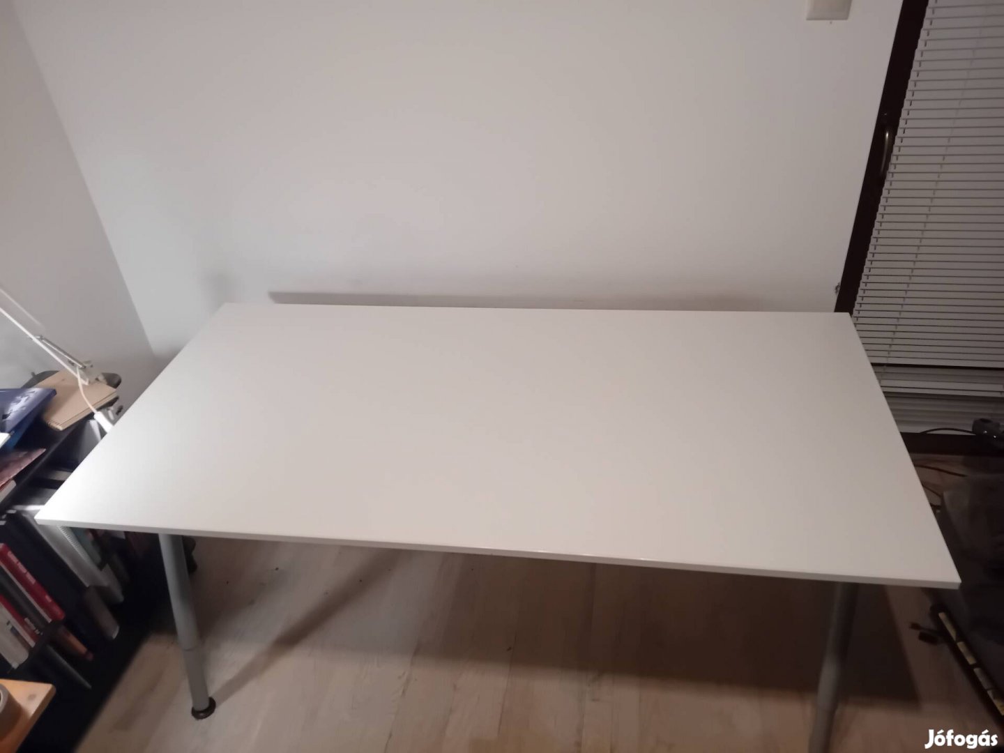 Ikea Thyge 160x80cm állítható lábú íróasztal