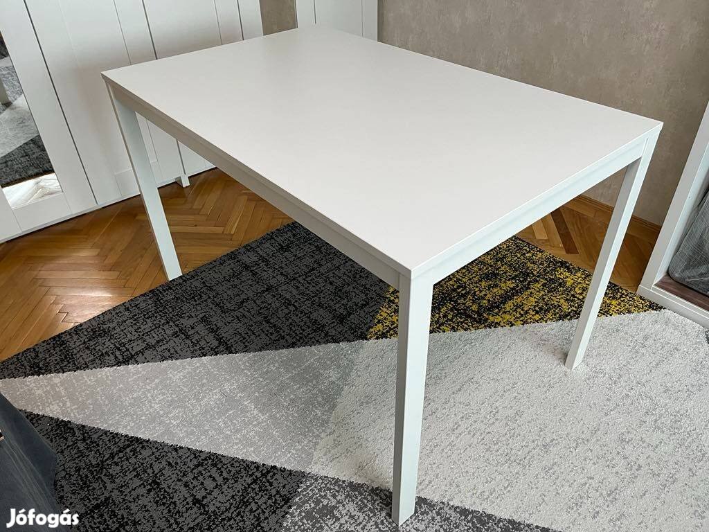 Ikea Vangsta 120 / 180 x 75 cm bővíthető meghosszabbítható asztal