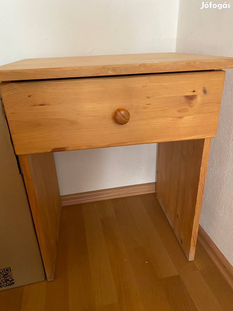 Ikea éjjeli szekrény