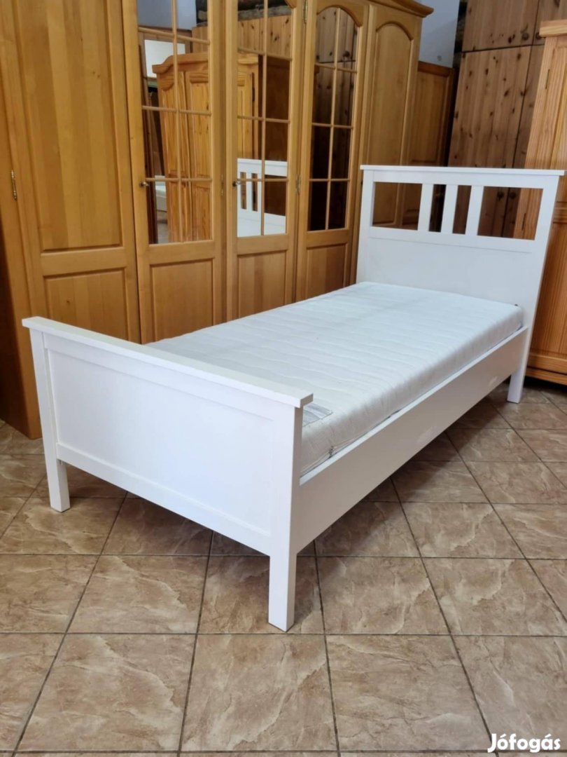 Ikea fenyő ágy 90x200